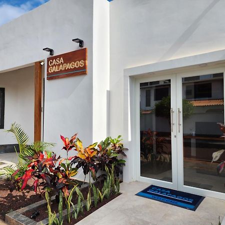 Casa Galapagos By Hostal Fragata Puerto Ayora  Buitenkant foto